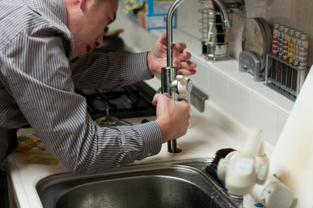Plumbing Tips for Landlords