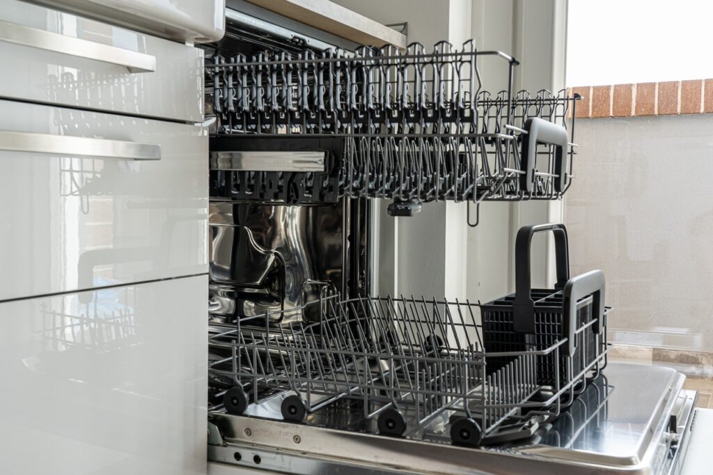 Inspect These 3 Appliances Now to Avoid Plumbing Problems Later